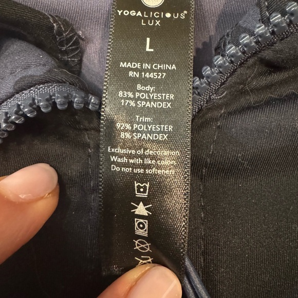 Yogalicious Black Camo Athletic Running Full Zip Hoodie Jacket Women size L - Picture 4 of 4